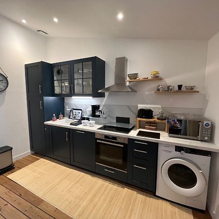 Le Logis Des Templiers Vieux Port Apartment La Rochelle  Bagian luar foto